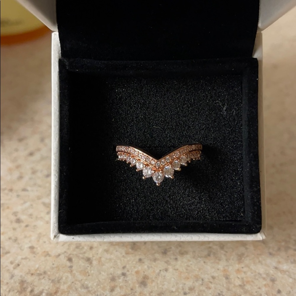 Pandora Princess Wishbone Ring 7.5 - Picture 1 of 8